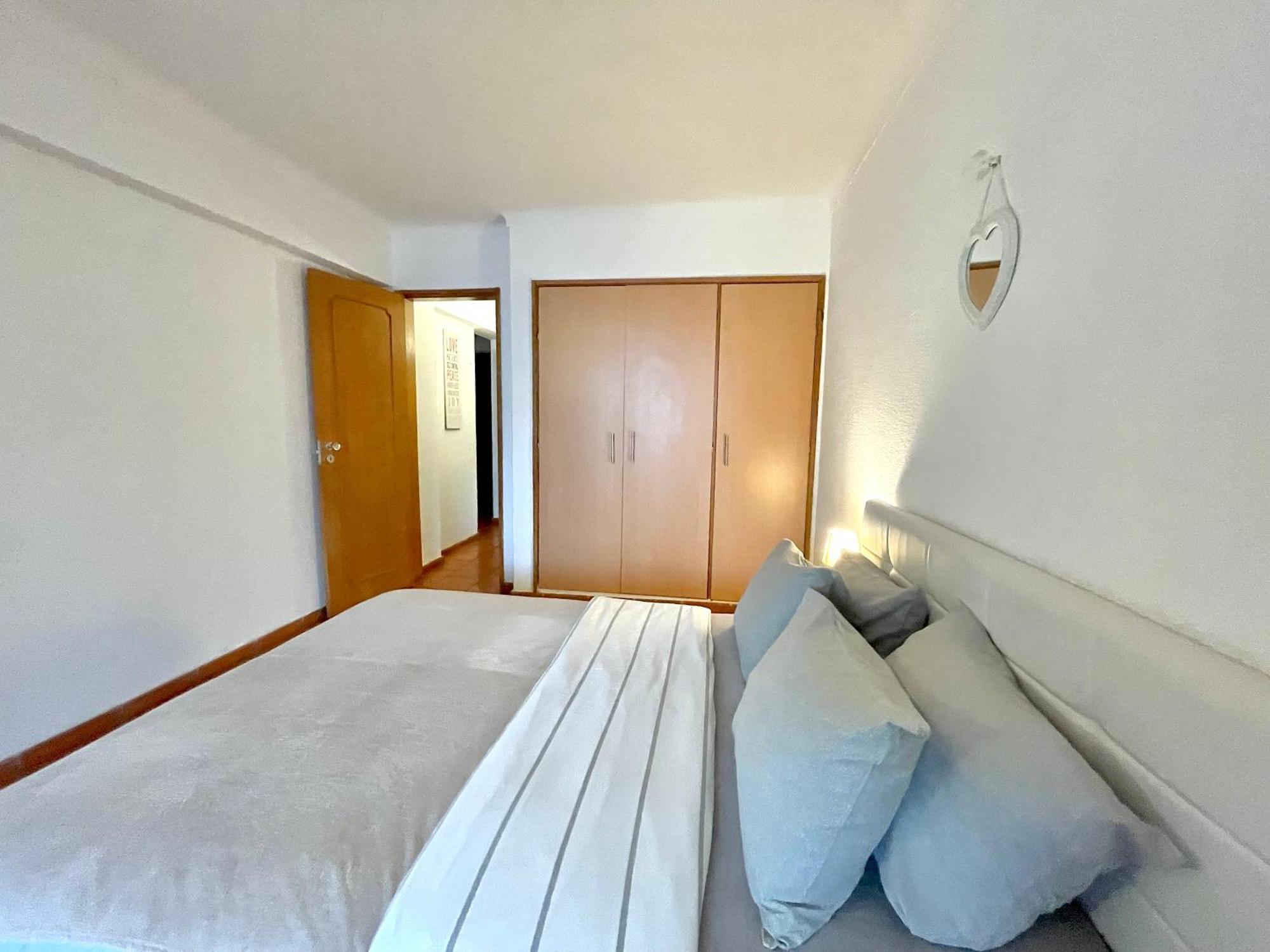 Apartamento Bem Localizado Albufeira Luaran gambar